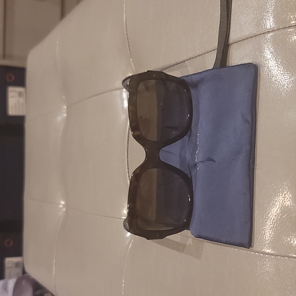 Gucci Women Sunglasses